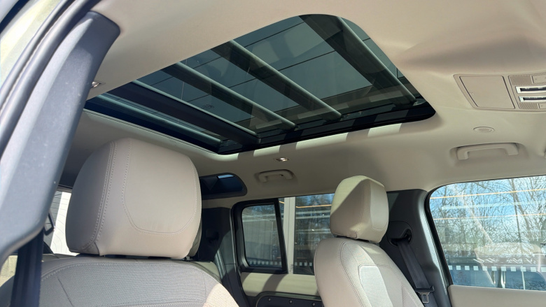 Land Rover Defender 2.0 D240 First Edition 110 5dr Auto Diesel Estate